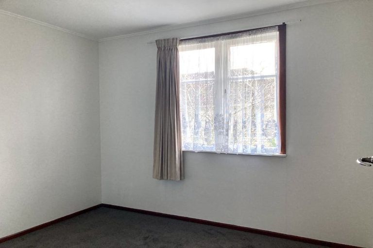 Photo of property in 318 Swanson Road, Henderson, Auckland, 0610