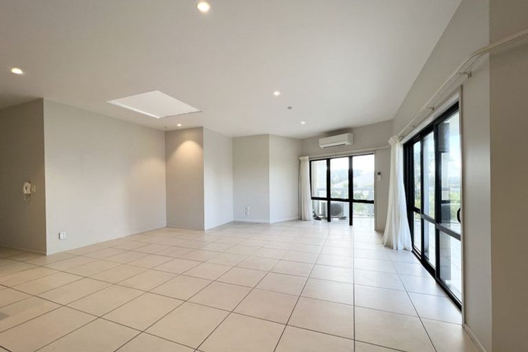 Photo of property in 26/4e Collins Street, Takapuna, Auckland, 0622