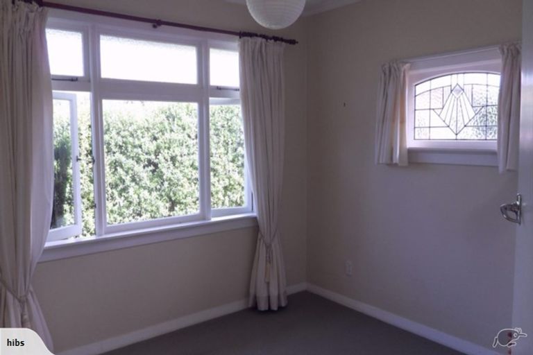 Photo of property in 16a Mclelland Street, Macandrew Bay, Dunedin, 9014