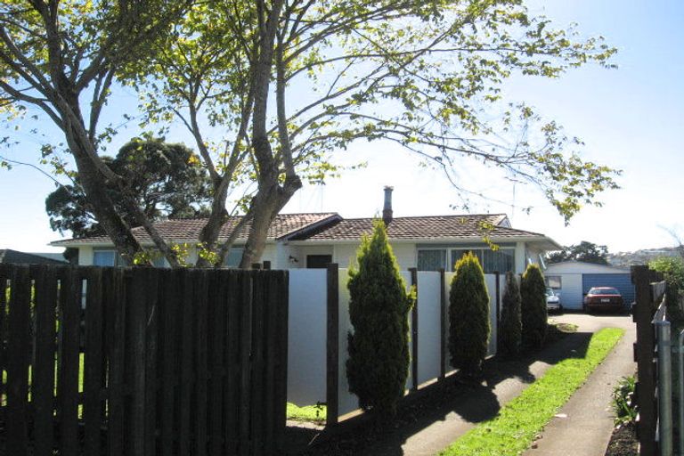 Photo of property in 132 Cascades Road, Pakuranga Heights, Auckland, 2010