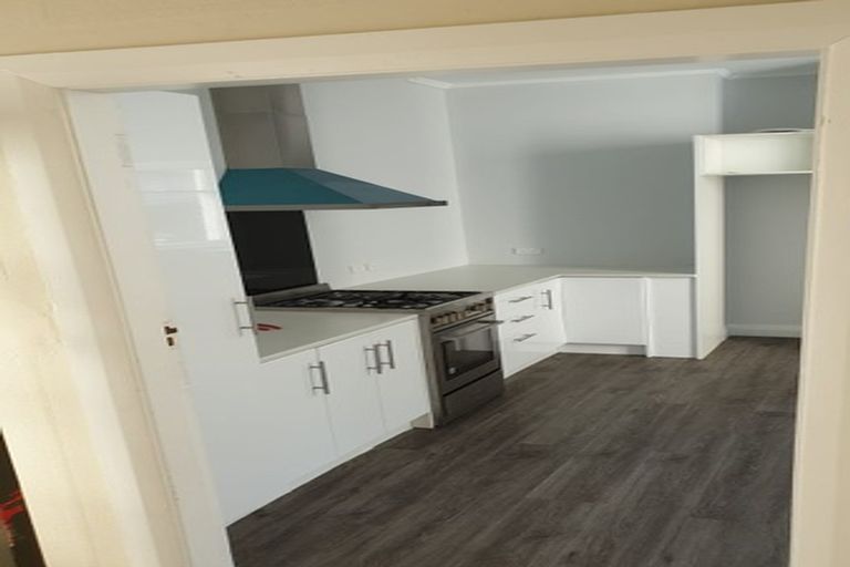 Photo of property in 76 Tinakori Road, Thorndon, Wellington, 6011