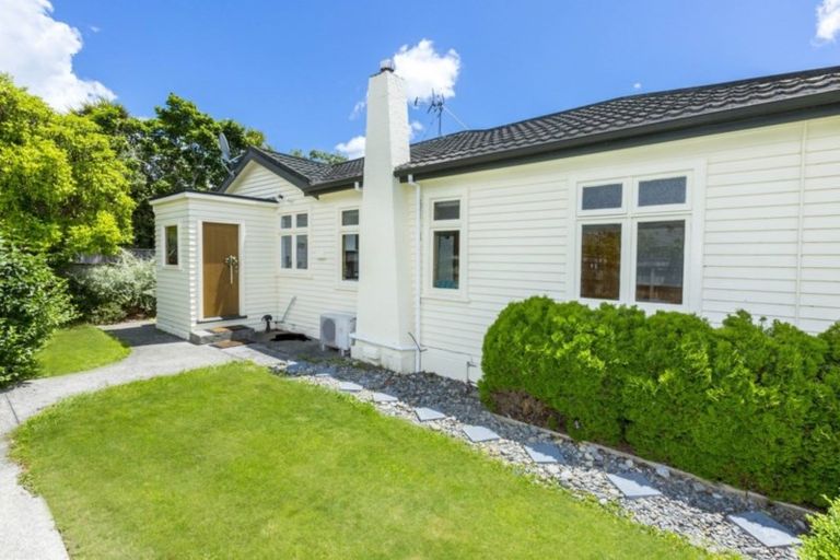 Photo of property in 276a Fergusson Drive, Heretaunga, Upper Hutt, 5018