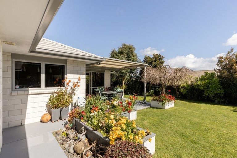 Photo of property in 84d Margaret Drive, Omokoroa, 3114