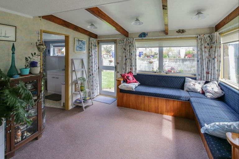 Photo of property in 59 Rua Avenue, Waitarere Beach, Levin, 5510