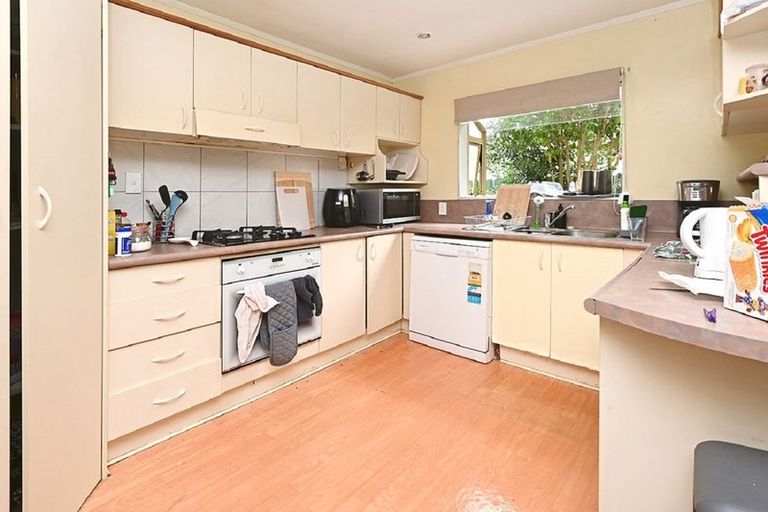 Photo of property in 33a Whittle Place, New Windsor, Auckland, 0600