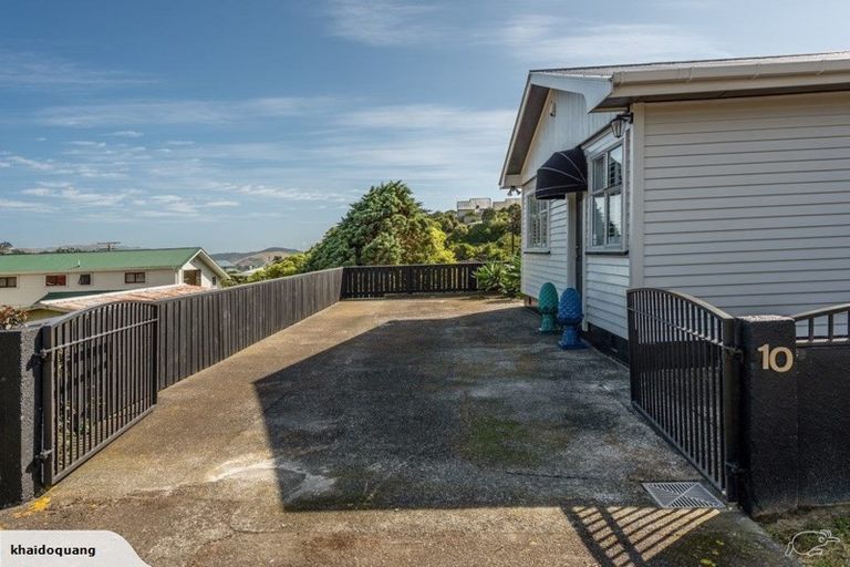 Photo of property in 10 Haumia Street, Johnsonville, Wellington, 6037