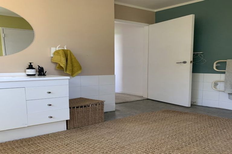 Photo of property in 566n Adelaide Road, Berhampore, Wellington, 6023