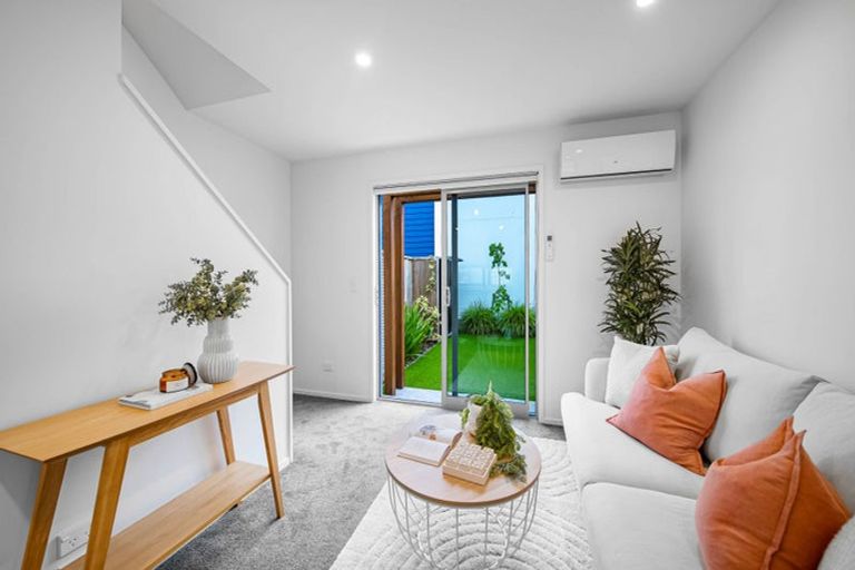 Photo of property in 2/8 Riccarton Road, Riccarton, Christchurch, 8011