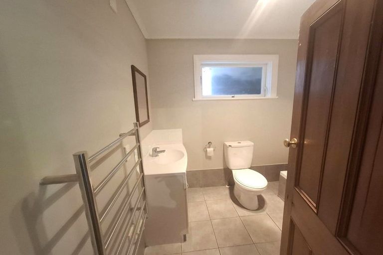 Photo of property in 221 Ohiro Road, Brooklyn, Wellington, 6021