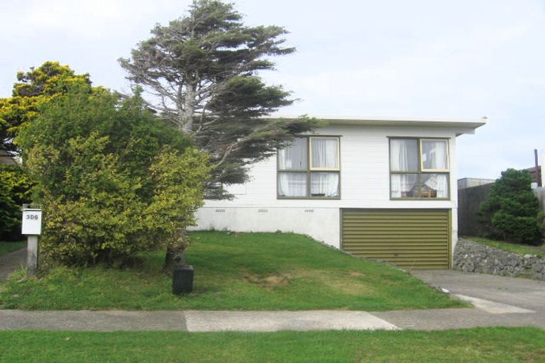 Photo of property in 306 Maungaraki Road, Maungaraki, Lower Hutt, 5010