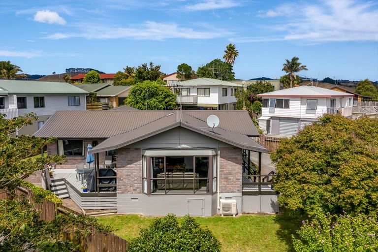 Photo of property in 51 Osprey Drive, Welcome Bay, Tauranga, 3112