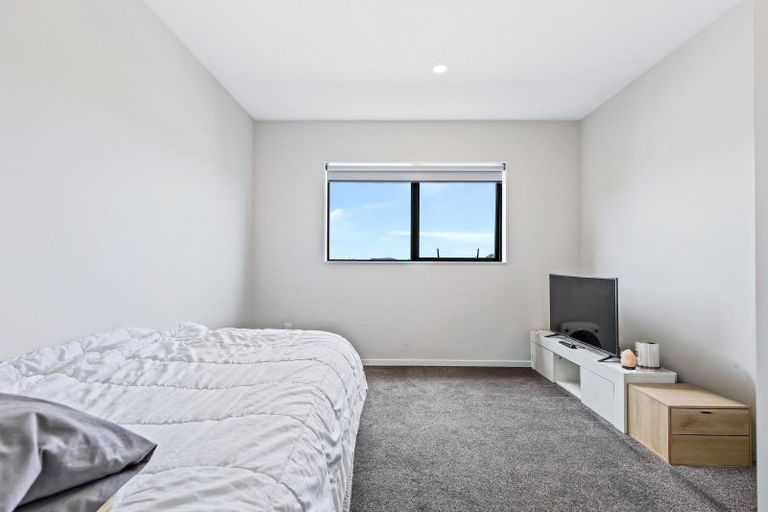 Photo of property in 112a Totara Road, Whenuapai, Auckland, 0618