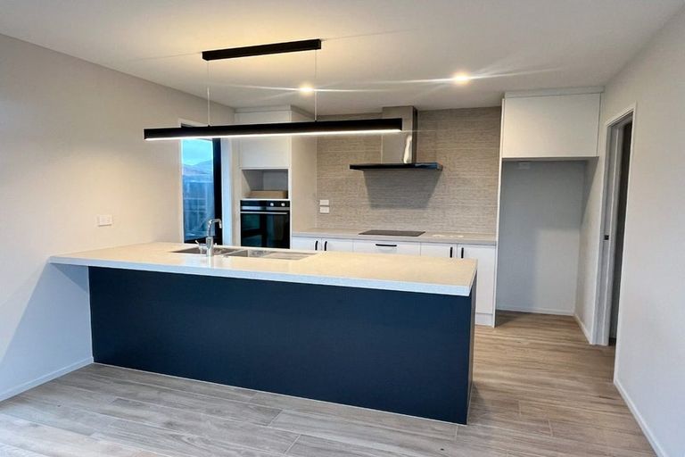 Photo of property in 21 Storr Close, Halswell, Christchurch, 8025