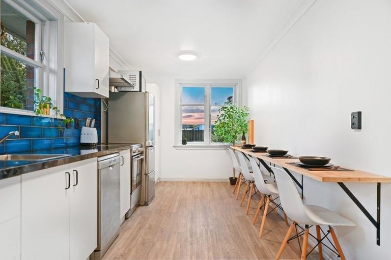 Photo of property in 36 Dunarnan Street, Avonside, Christchurch, 8061