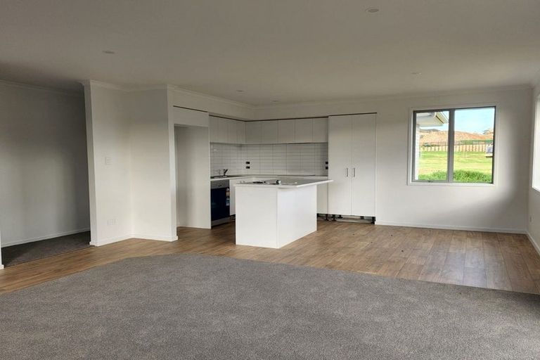 Photo of property in 24 Urumaraki Avenue, Helensville, 0800