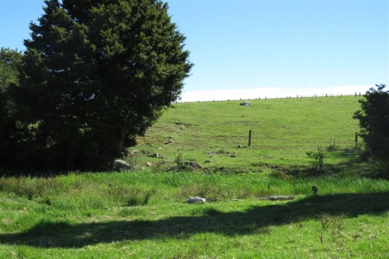 Photo of property in 229 Pakaru Road, Kawakawa, 0282