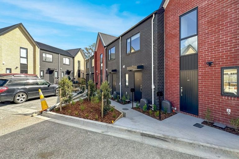 Photo of property in 43/125b Metcalfe Road, Ranui, Auckland, 0612