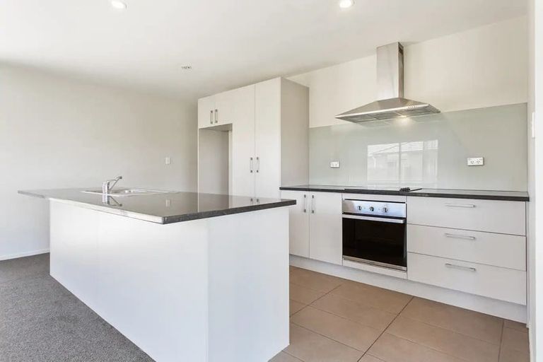 Photo of property in 39 Arion Road, Takanini, 2112