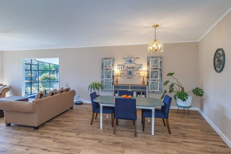 Photo of property in 17 Avon Street, Levin, 5510