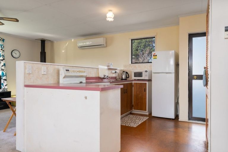 Photo of property in 74 Woodward Street East, Featherston, 5710