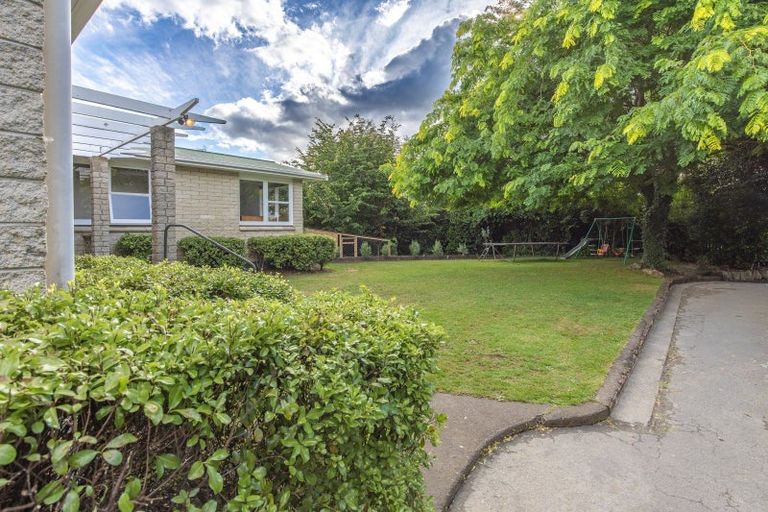 Photo of property in 6 Cobham Crescent, Waipukurau, 4200