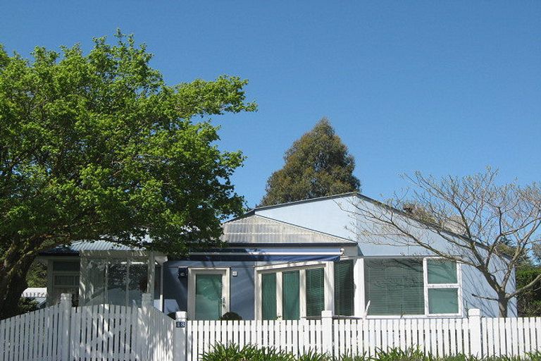 Photo of property in 48 Rotten Row, Waikuku Beach, 7473
