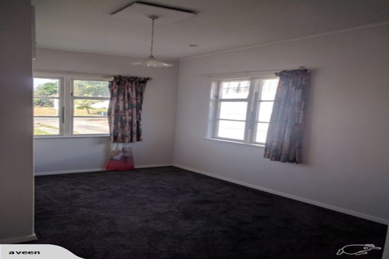 Photo of property in 16 Rangiora Avenue, Roslyn, Palmerston North, 4414
