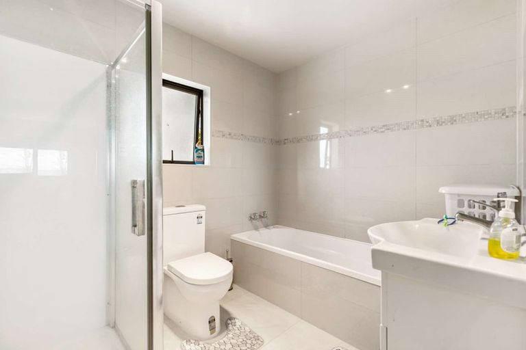 Photo of property in 121d Maich Road, Manurewa, Auckland, 2102