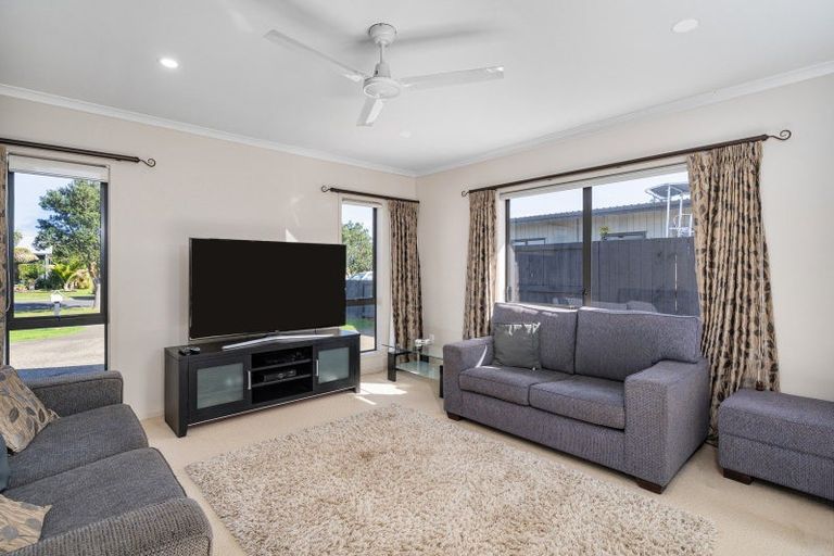 Photo of property in 42 Kupe Drive, Whitianga, 3510