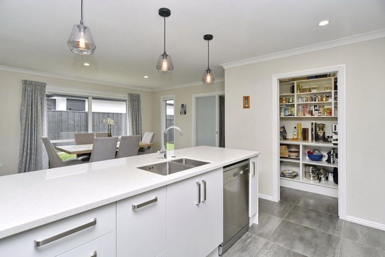 Photo of property in 56 Watkins Drive, Rangiora, 7400