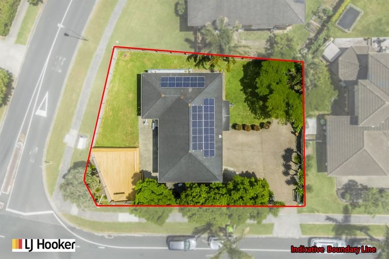 Photo of property in 200 Hill Road, The Gardens, Auckland, 2105