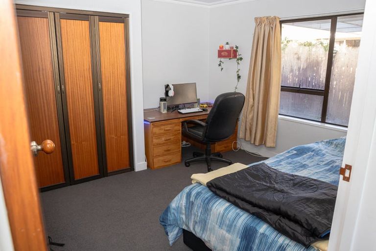 Photo of property in 32 Park Avenue, Oxford, 7430