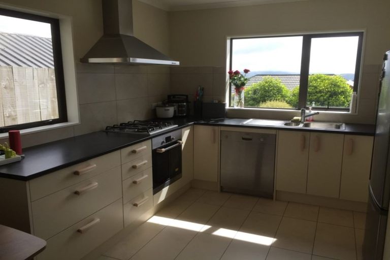 Photo of property in 41 Jaunpur Crescent, Broadmeadows, Wellington, 6035