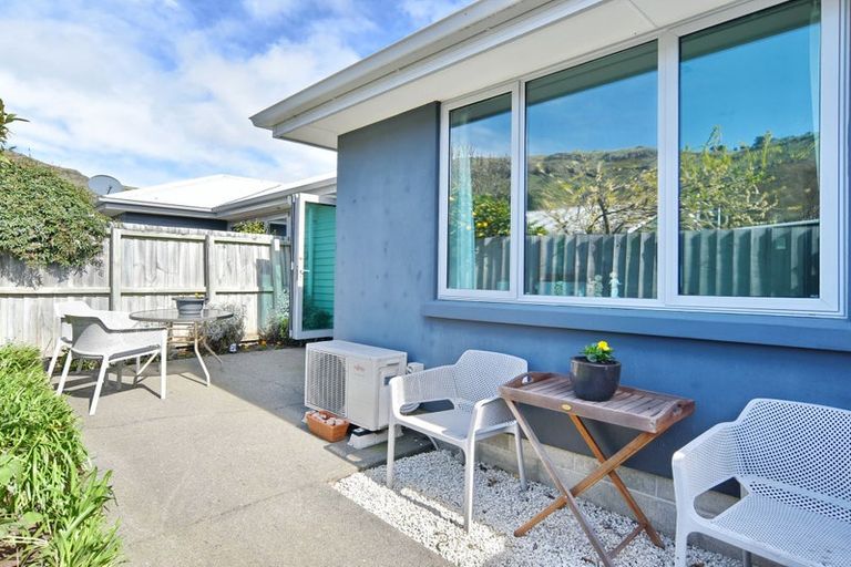 Photo of property in 5/9 Marsden Street, Heathcote Valley, Christchurch, 8022