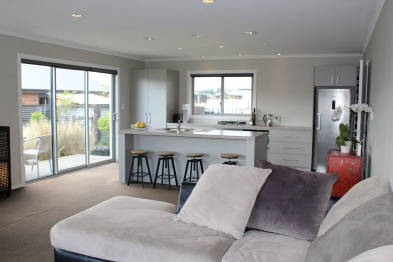 Photo of property in 1 Orbell Crescent, Te Anau, 9679