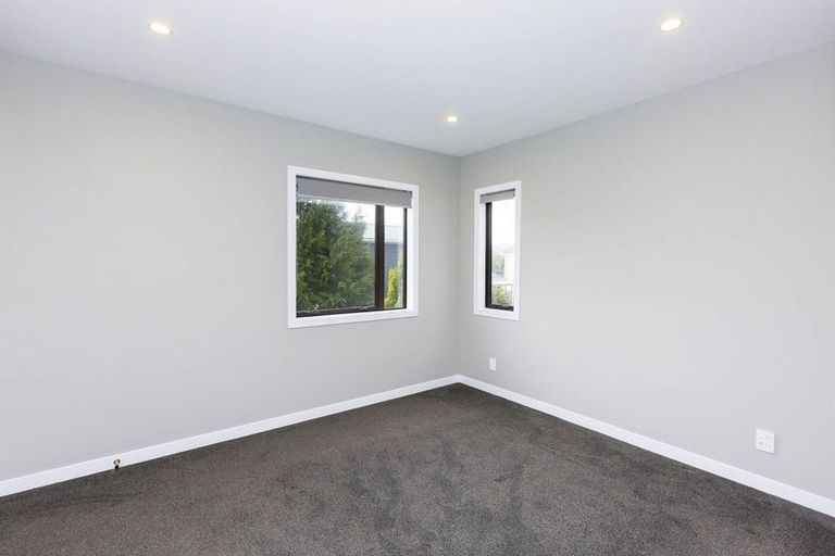 Photo of property in 31 Ron Deal Way, Epuni, Lower Hutt, 5011