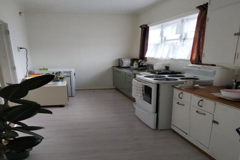 Photo of property in 12 Brees Street, Epuni, Lower Hutt, 5011