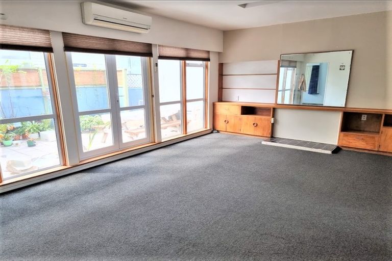 Photo of property in 15 Harley Grove, Boulcott, Lower Hutt, 5010