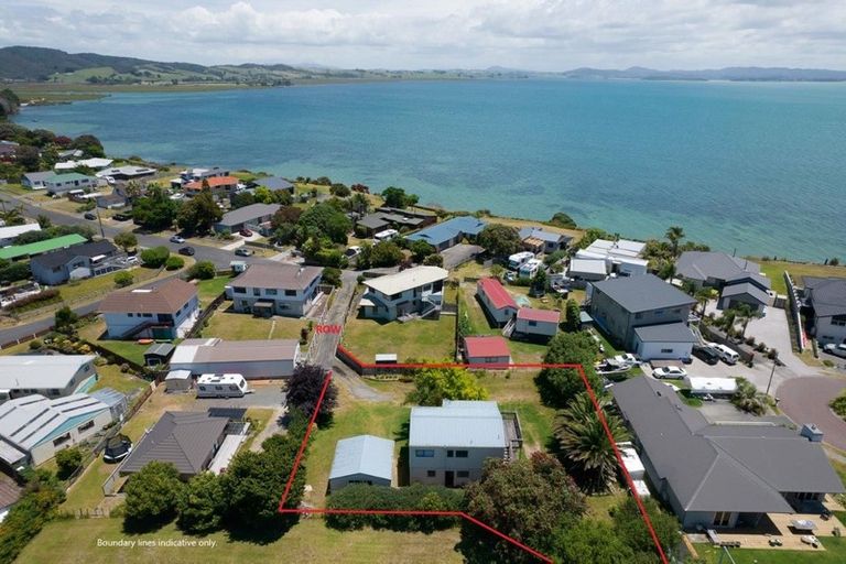 Photo of property in 34 Manaia View Road, One Tree Point, 0118