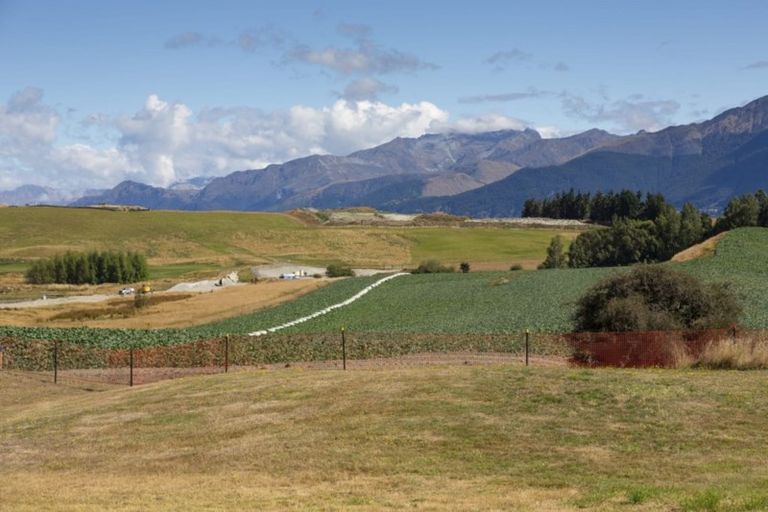 Photo of property in 7 Torridon Court, Jacks Point, Queenstown, 9371