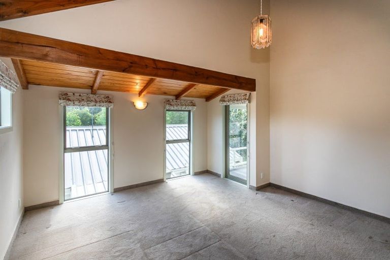 Photo of property in 195 Driving Creek Road, Coromandel, 3506