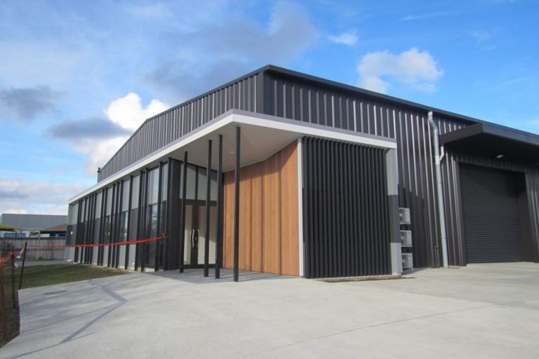 Photo of property in The Rise, 5 Hatfield Place, Albany Heights, Auckland, 0632