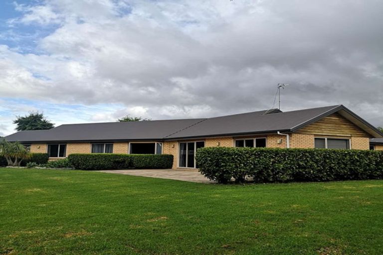 Photo of property in 182 Ramarama Road, Ramarama, Drury, 2579