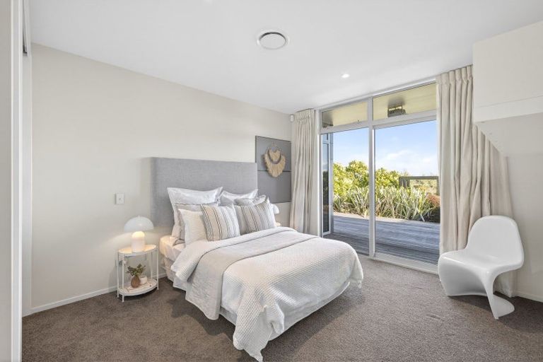 Photo of property in 2 Aglaia Place, Cracroft, Christchurch, 8022