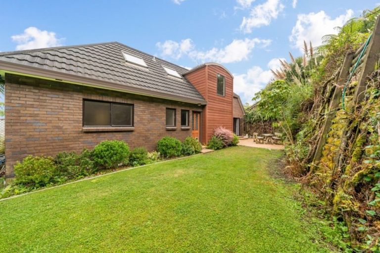 Photo of property in 19 Alleyne Court, Brown Owl, Upper Hutt, 5018