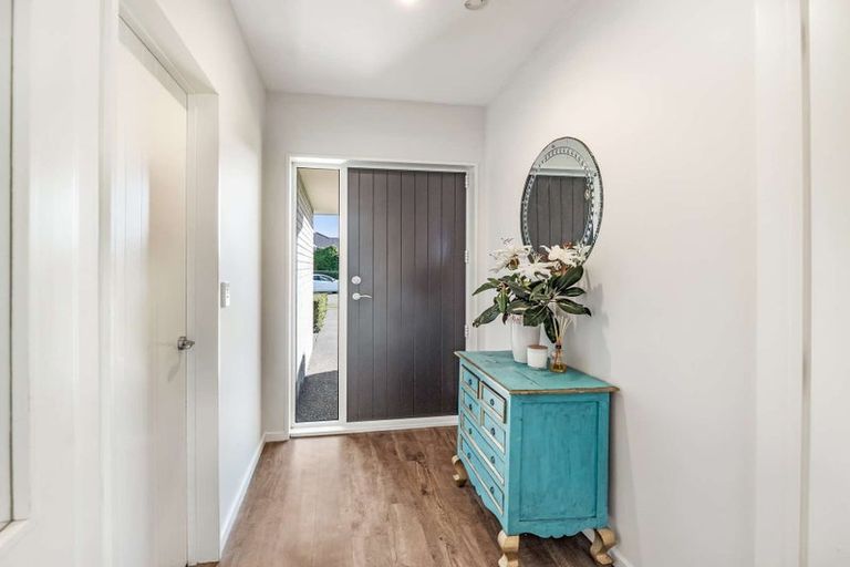 Photo of property in 16 Goldney Close, Lincoln, 7608