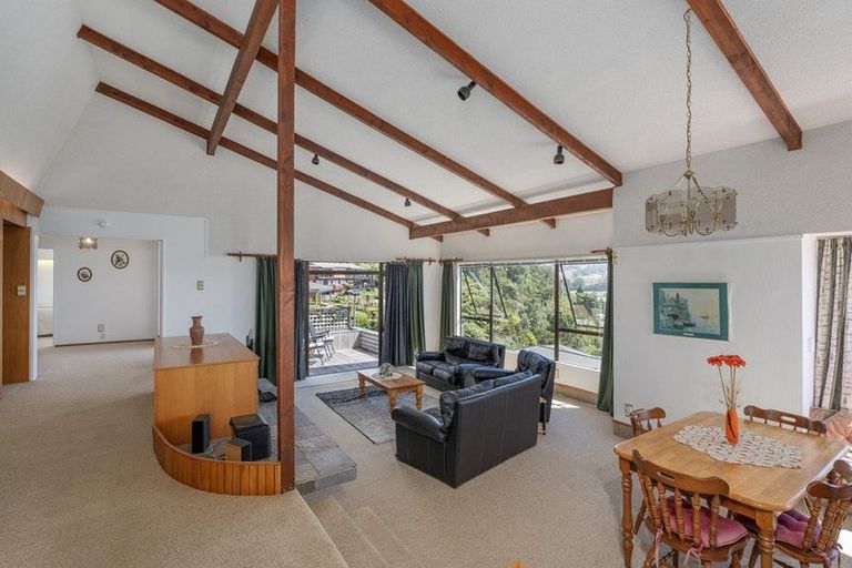 Photo of property in 14 Pine Grove, Tairua, 3508