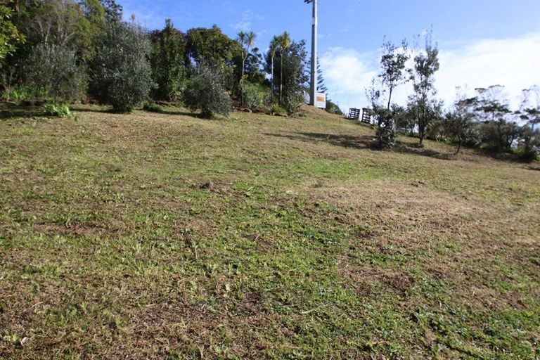 Photo of property in 2 Morey Road, Cable Bay, 0420