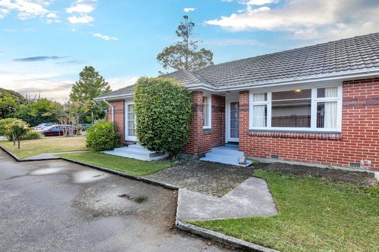 Photo of property in 1/91 Maidstone Road, Ilam, Christchurch, 8041