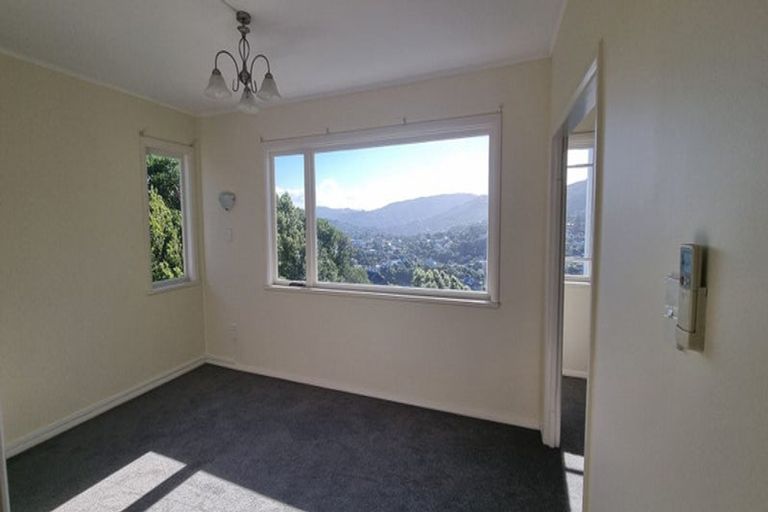 Photo of property in 73 Madras Street, Khandallah, Wellington, 6035